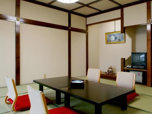 【夜発バス】上越国際スキー場 六日町温泉 旬彩の庄 坂戸城 (1泊3日)1